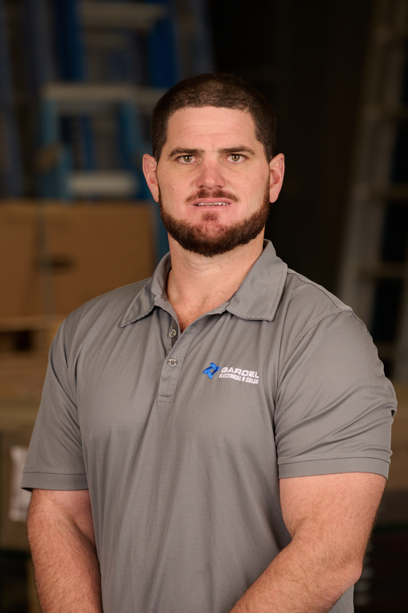 Image of CEO Sam Gardel in the Yeerongpilly solar warehouse